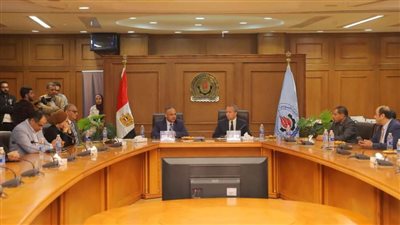 جامعة السويس وأكاديمية البحث العلمي ينظمان حفلًا لتخرج الدفعة الأولى من الشركات الناشئة بحاضنة طموح