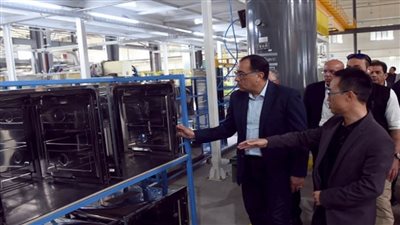 رئيس الوزراء يتفقد مصنع شركة مايديا للغسالات بالمنطقة  الصناعية الصينية 