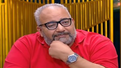 بيومى فؤاد ضيف شرف 