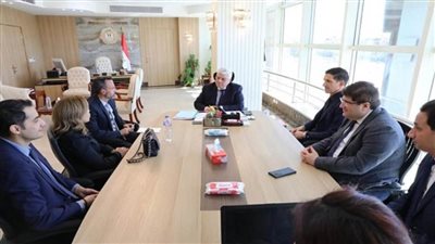 وزير التعليم العالي يلتقي وفد شركة إليومينا الأمريكية لبحث التعاون في مشروع الجينوم المصري (صور)