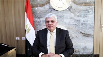 التعليم العالي تواصل ملاحقة الكيانات الوهمية وتغلق كيانا وهميا بالجيزة