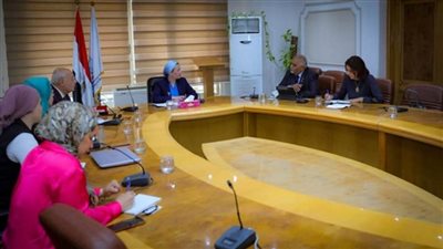 وزيرة البيئة: خلق فرص الاستثمار في مشروعات الغذاء يحقق التكيف مع آثار تغير المناخ (صور)