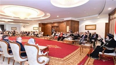 البابا تواضروس يستقبل وفد 3 أساتذة من جامعات أوروبية 