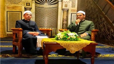 ملتقى الظهر بالجامع الأزهر: نسيان القرآن وعدم تعاهده واستذكاره من أعظم الذنوب 