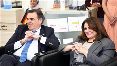 وزيرة الهجرة ونائب رئيسة مفوضية الاتحاد الأوروبي يجريان زيارة للمركز المصري الألماني للوظائف والهجرة وإعادة الإدماج