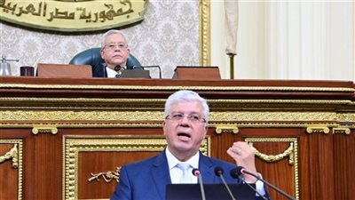 عاشور يكشف أمام البرلمان تفاصيل الاستراتيجية الوطنية للتعليم العالي والبحث العلمي 