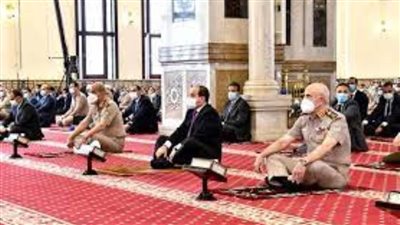 ذكرى انتصار العاشر من رمضان.. السيسي يشارك رجال القوات المسلحة احتفالهم