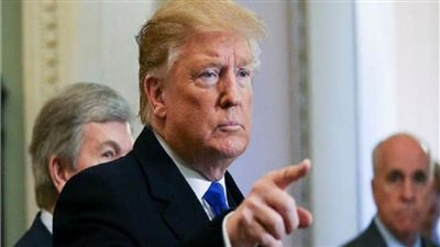 دفاع ترامب يصف محاكمته بـ«تصفية حسابات».. ويطالب بنقلها من منهاتن 