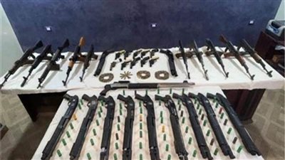 ضبط 29 متهمًا و32 قطعة سلاح ناري في حملة أمنية بأسيوط 