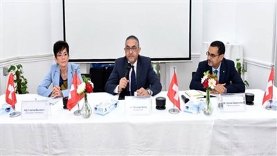  سفيرة سويسرا بالقاهرة: 80 شركة سويسرية تعمل بالسوق المصري (صور)