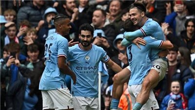 برشلونة يتوصل إلى اتفاق مع نجم وسط مانشستر سيتي 