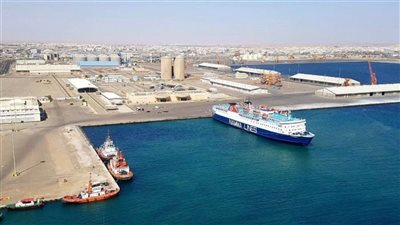تداول 10 آلاف طن و660 شاحنة بضائع عامة ومتنوعة بموانئ البحر الأحمر