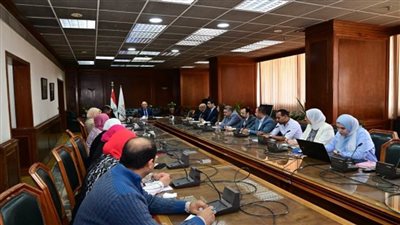 وزير الري يتابع إجراءات الإعداد لأسبوع القاهرة السادس للمياه (صور)