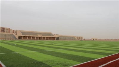 وزير الإسكان: ارتفاع معدلات تنفيذ مشروعات الخدمات والطرق والمرافق الجارية بمدينة العاشر من رمضان