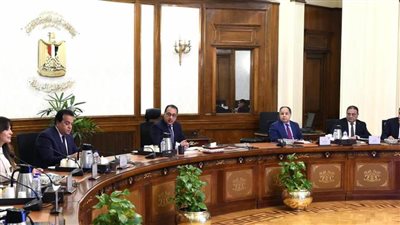 رئيس الوزراء يستعرض نتائج الدراسة الاكتوارية لمنظومة التأمين الصحي الشامل