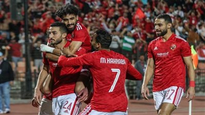 الأهلي يسمح لوسائل الإعلام بحضور 15 دقيقة من مران الليلة استعدادا للرجاء