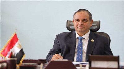 الجمارك: تعديل ضوابط الإفراج المؤقت عن سيارات المصريين بالخارج والسياح والعابرين 