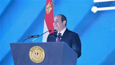 السيسي يشهد الاحتفال بعيد العمال الإثنين المقبل ويكرم المتميزين 