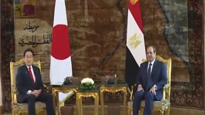 الرئيس السيسي يستقبل رئيس الوزراء الياباني بقصر الاتحادية 
