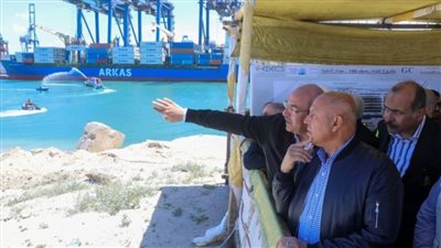 وزير النقل: نستهدف شراء 6 سفن من كوريا الجنوبية