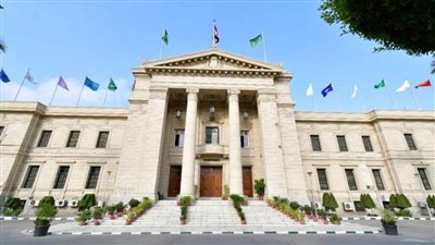 ندوة بجامعة القاهرة عن الاتجاهات القانونية المعاصرة في مجال حقوق الملكية الفكرية بالتعاون مع 