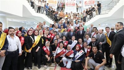 وزير التعليم العالي يتفقد جامعة أسيوط الأهلية لمُتابعة سير العملية التعليمية بها (صور)