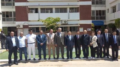 الإسكان: وفد مستثمرين صينيين ببني سويف الجديدة لبحث فرص الاستثمار 