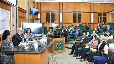 رئيس جامعة القاهرة يشهد حفل تأبين الدكتور محمد عناني شيخ المترجمين العرب