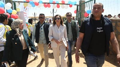 نيفين الكيلانى: وجودنا اليوم على أرض شمال سيناء دلالة واضحة على إصرار الدولة المصرية على مجابهة الإرهاب بالتنمية الشاملة