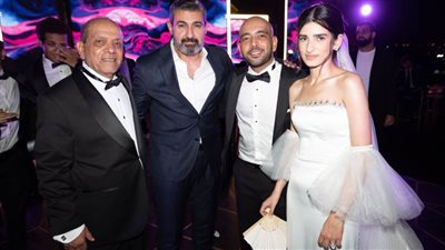 بالصور.. ليلى علوى وأحمد عز وياسر جلال فى حفل زفاف نجل المخرج شكرى أبو عميرة