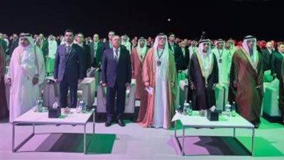 وزير النقل يستعرض مشروع القطار الكهربائي السريع بمؤتمر الشرق الأوسط للسكك الحديدية