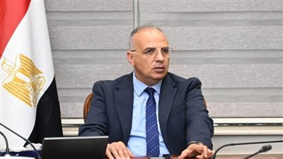 وزير الري يتابع أعمال تطوير منظومة الري والصرف بواحة سيوة (صور)