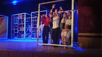 في أول عروضه بعد افتتاحه.. إقبال كبير على عرض 