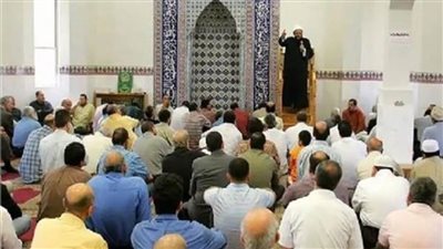 «الإفتاء»: صلاة الجمعة في الزوايا جائزة.. ولكن للضرورة 