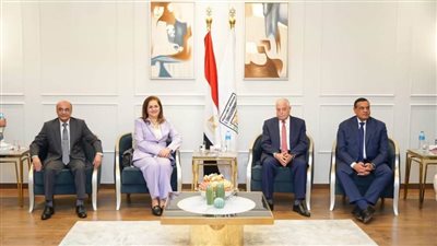 وزيرة التخطيط تفتتح مركز خدمات مصر بشرم الشيخ