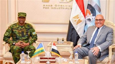 رئيس «العربية للتصنيع» يبحث مع رئيس الأركان الرواندي تعزيز التعاون المشترك