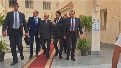  وزير العدل يفتتح فرع الشهر العقاري بجنوب سيناء ويطلق خدمة توثيق زواج الأجانب