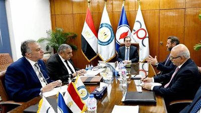 طارق الملا: ننفذ حاليا مشروعات استراتيجية هامة بمجالى التكرير والبتروكيماويات