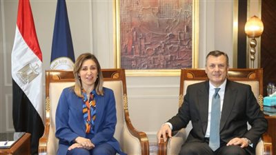 وزيرا الثقافة والسياحة والآثار يبحثان وضع خطة عمل للترويج لمنتج السياحة الثقافية ذات البعد الترفيهي محلياً وعالمياً 