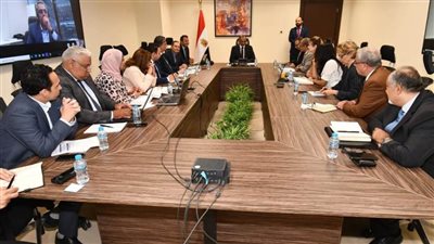 نائب وزير الإسكان يترأس الاجتماع الختامي لبعثة البنك الدولي والبنك الآسيوي بمقر الوزارة بالعاصمة الإدارية 