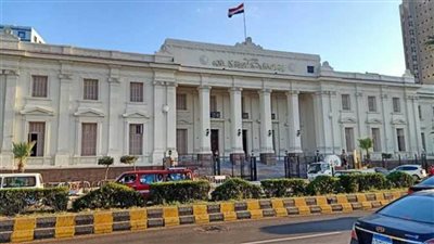 السجن 10 سنوات لمدرس ومحام روجا لبيع وثائق تاريخية بالإسكندري 