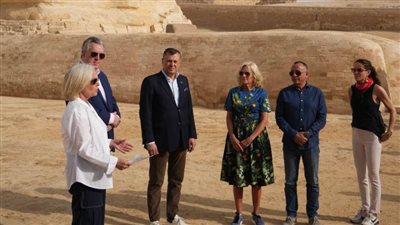 بعد زيارتها للأهرام ..رسالة عاجلة من جيل بايدن للمصريين 