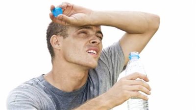 «الصحة» تحذر من الإجهاد الحراري وتوضح أعراضه