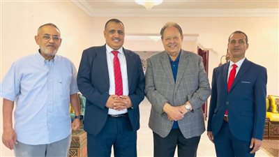 رئيس المركز العربي للدراسات الاستراتيجية يلتقي رئيس مركز البحر الأحمر بالقاهرة (صور)