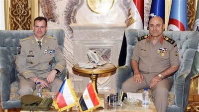 رئيس أركان حرب القوات المسلحة يلتقي نظيره التشيكي