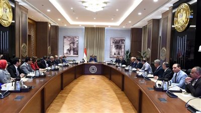 مدبولي يصدر قرارا بإعادة تشكيل اللجنة الطبية العليا والاستغاثات بمجلس الوزراء (صور)