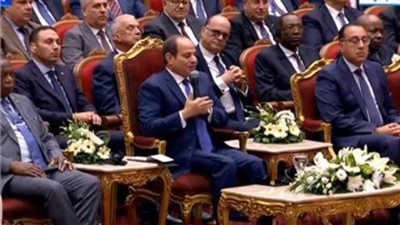 الرئيس السيسي: مصر اكتسبت خبرات كبيرة في المجال الصحي 