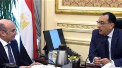 رئيس الوزراء يتابع مع وزير العدل تنفيذ قرارات «الأعلى للاستثمار»