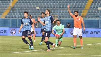 شوط أول سلبي بين بيراميدز وفاركو في الدوري