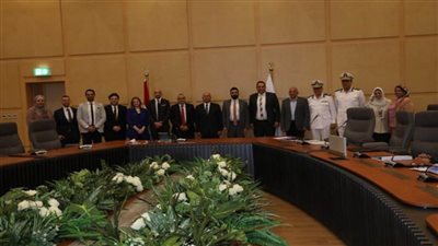 وزير النقل يشهد توقيع إصدار أول ترخيص لنقل الركاب باستخدام التطبيقات التكنولوجية (صور)